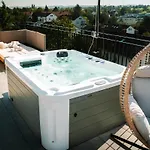 Luxusapartment In Mit Wellness 公寓 *